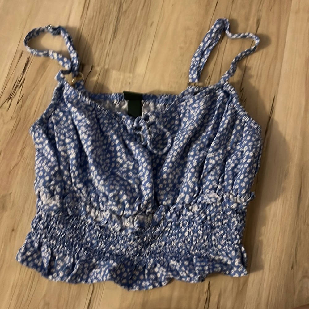 Women’s crop top blouse